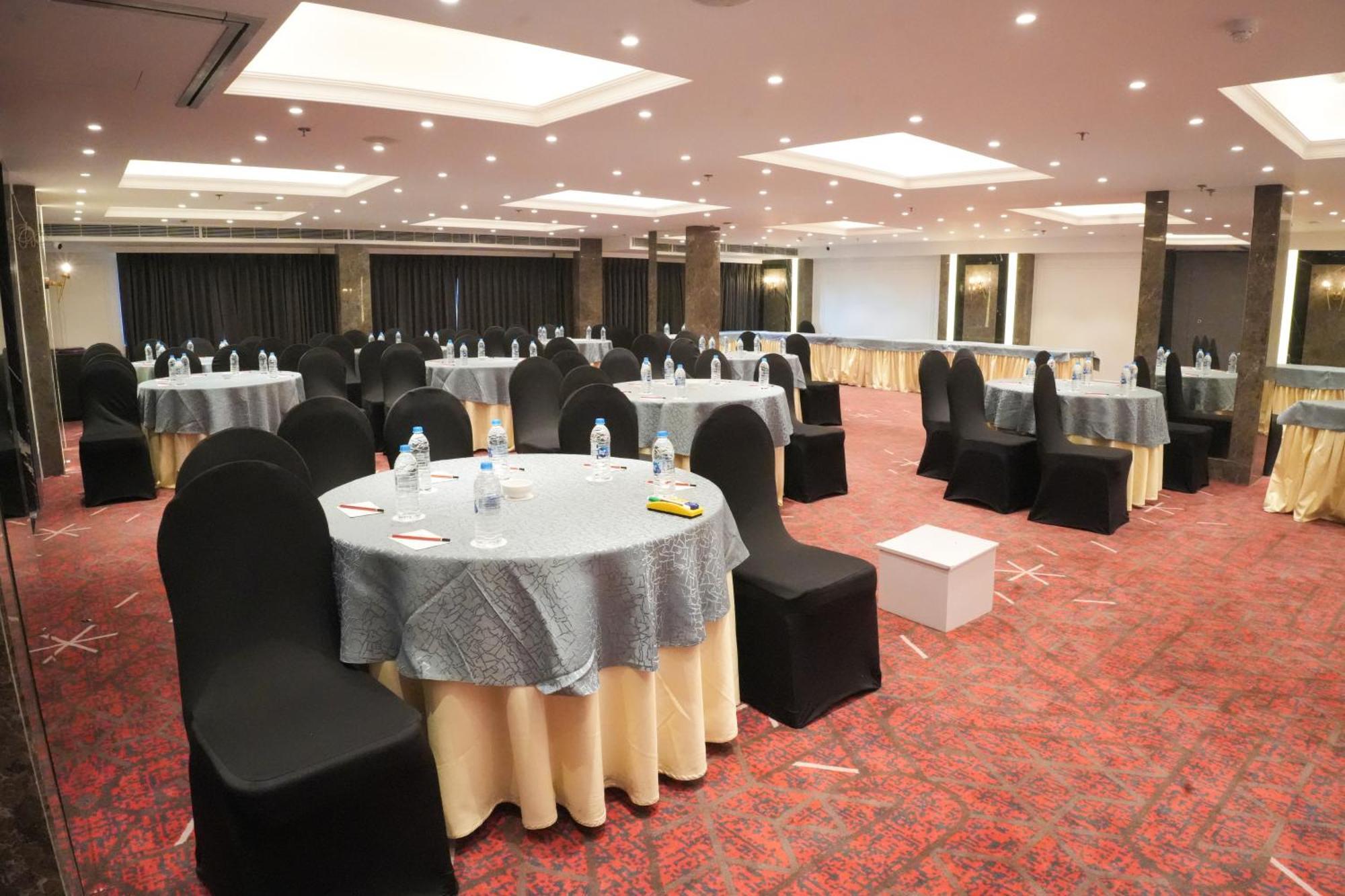 Hotel Soot Kolkata Luaran gambar